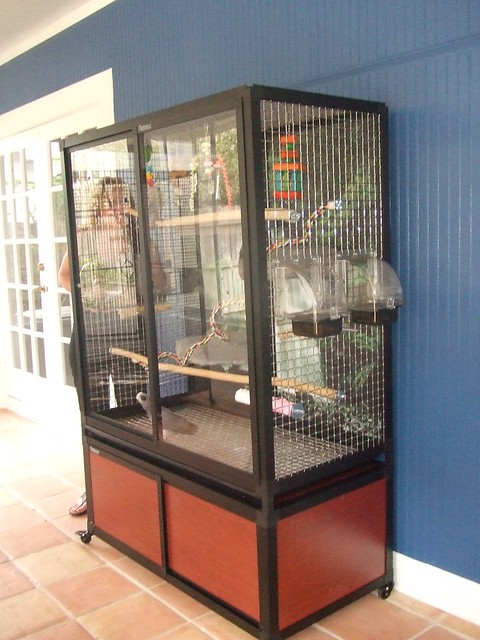 Jaula para loro equipada