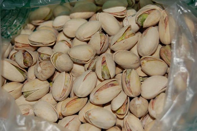 Nueces y frutos secos sin sal para loros